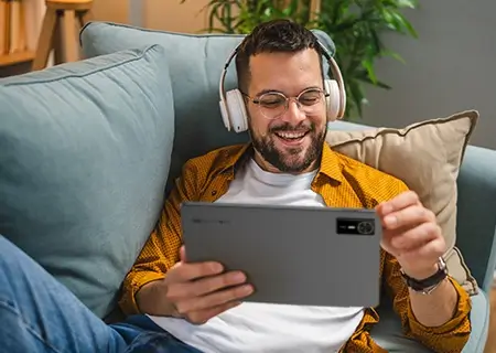 Nova 5G tablet - Ο νέος ισχυρός επεξεργαστής και ο άπλετος χώρος απελευθερώνουν τις δυνατότητες του tablet σου.